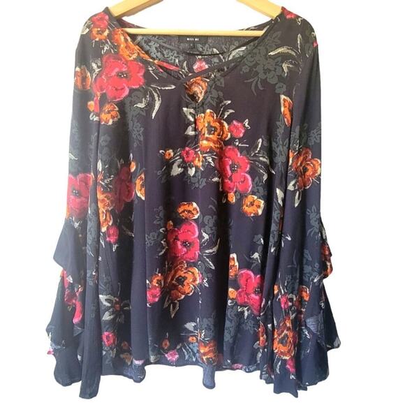 Miss Me Bell Sleeve Blouse Small Black Floral Flower Boho Ruffle - Picture 1 of 7
